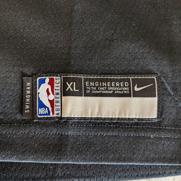 Nike Swingman Youth XL Minnesota Timberwolves Jersey NWOT Karl-Anthony Towns - Picture 2 of 4